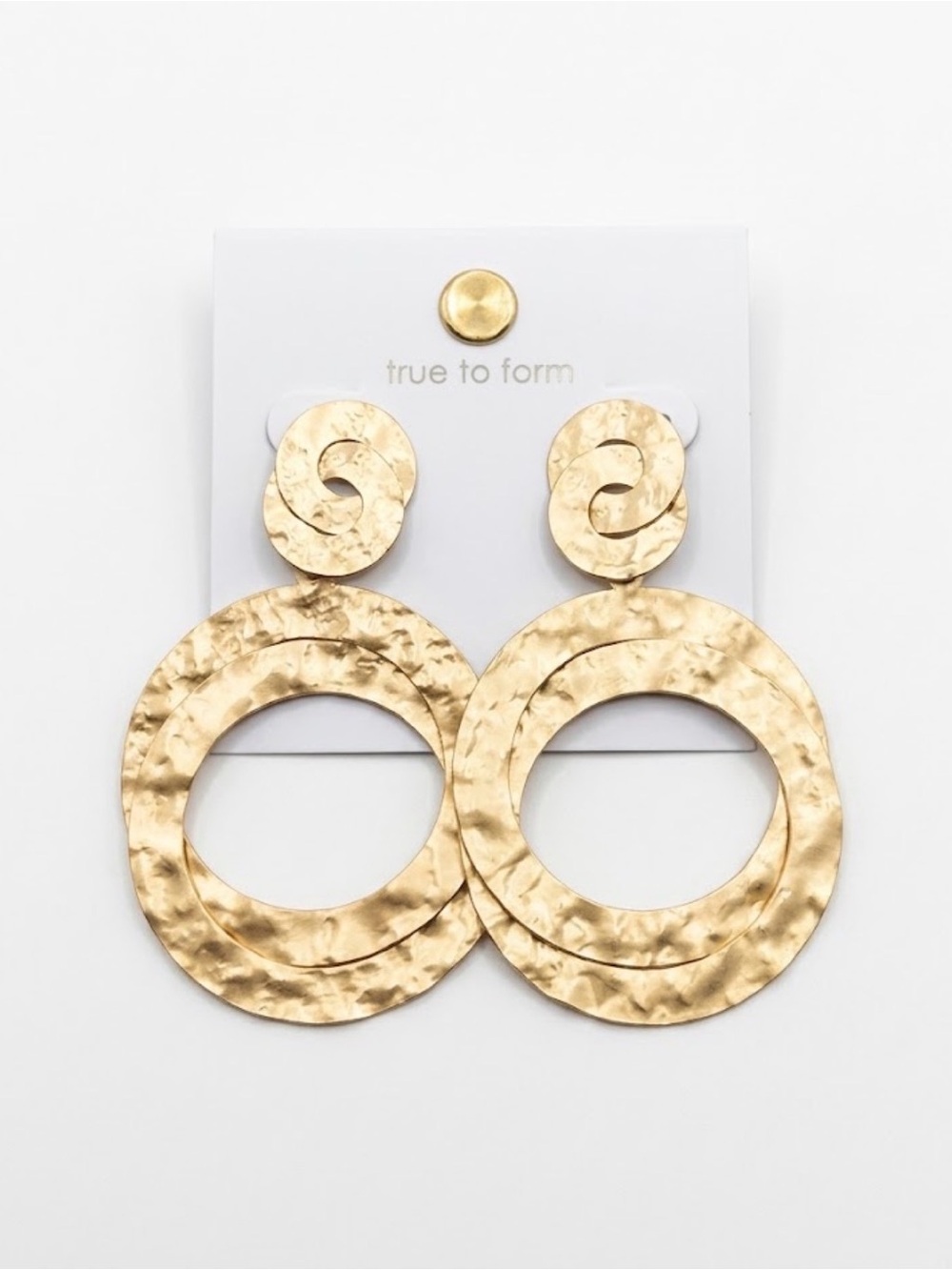 NWT ⚜️💛⚜️ True to Form Golden Tone Textured Drop Earrings